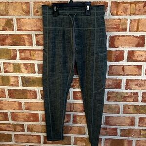 ZYIA Active Dark Green Gray Textured drawstring leggings Pants with pockets. 6-8